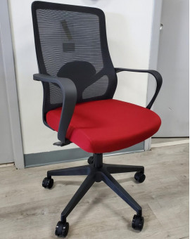 Manager Chair (AK-268B-Red Seat/ Black Mesh Back)